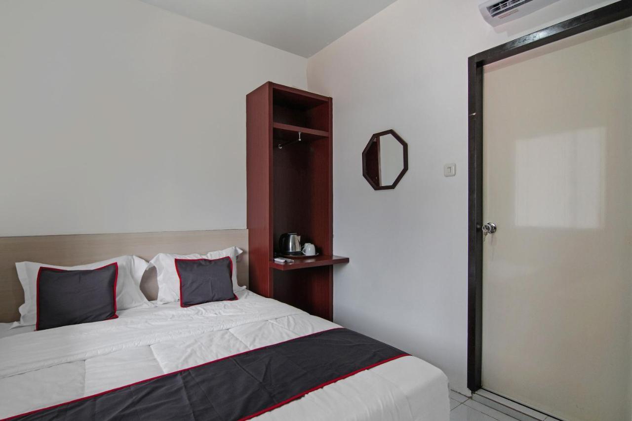 Oyo 92300 Koala House Hotel เปกันบารู ภายนอก รูปภาพ