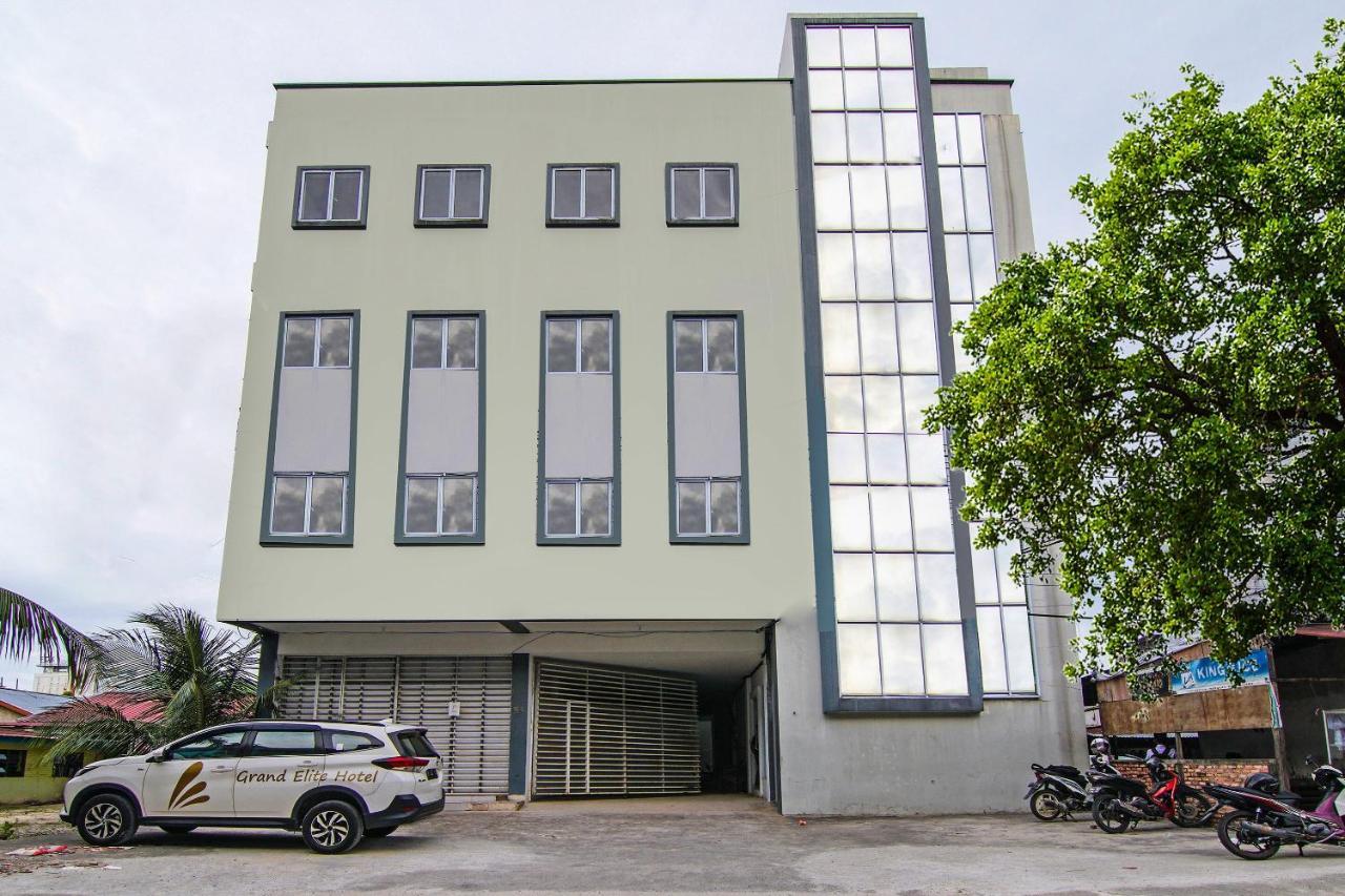 Oyo 92300 Koala House Hotel เปกันบารู ภายนอก รูปภาพ