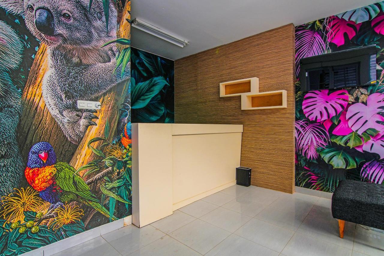 Oyo 92300 Koala House Hotel เปกันบารู ภายนอก รูปภาพ