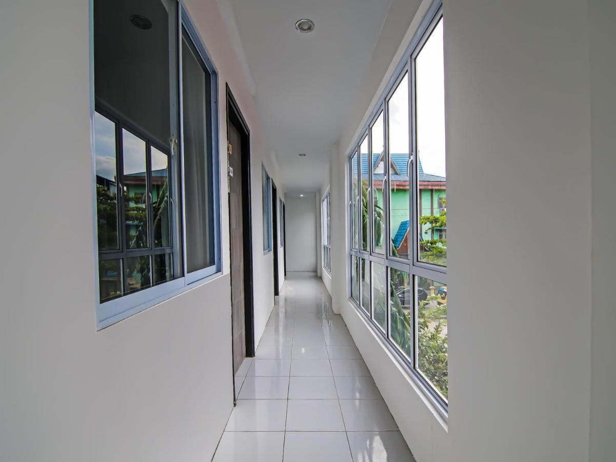 Oyo 92300 Koala House Hotel เปกันบารู ภายนอก รูปภาพ